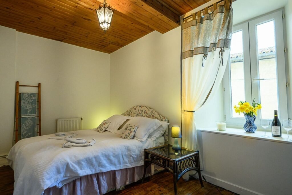 Workshop Reservations - Bookingf Terms and Conditions, Les Jonquilles.